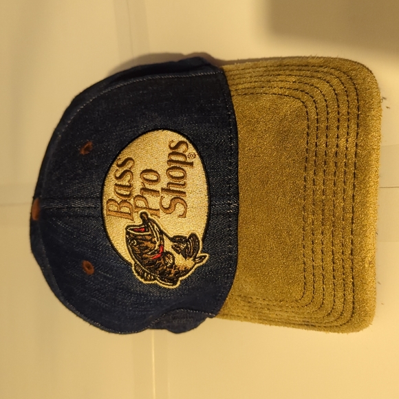 Bass Pro Shop Adjustable Cap - Picture 1 of 10